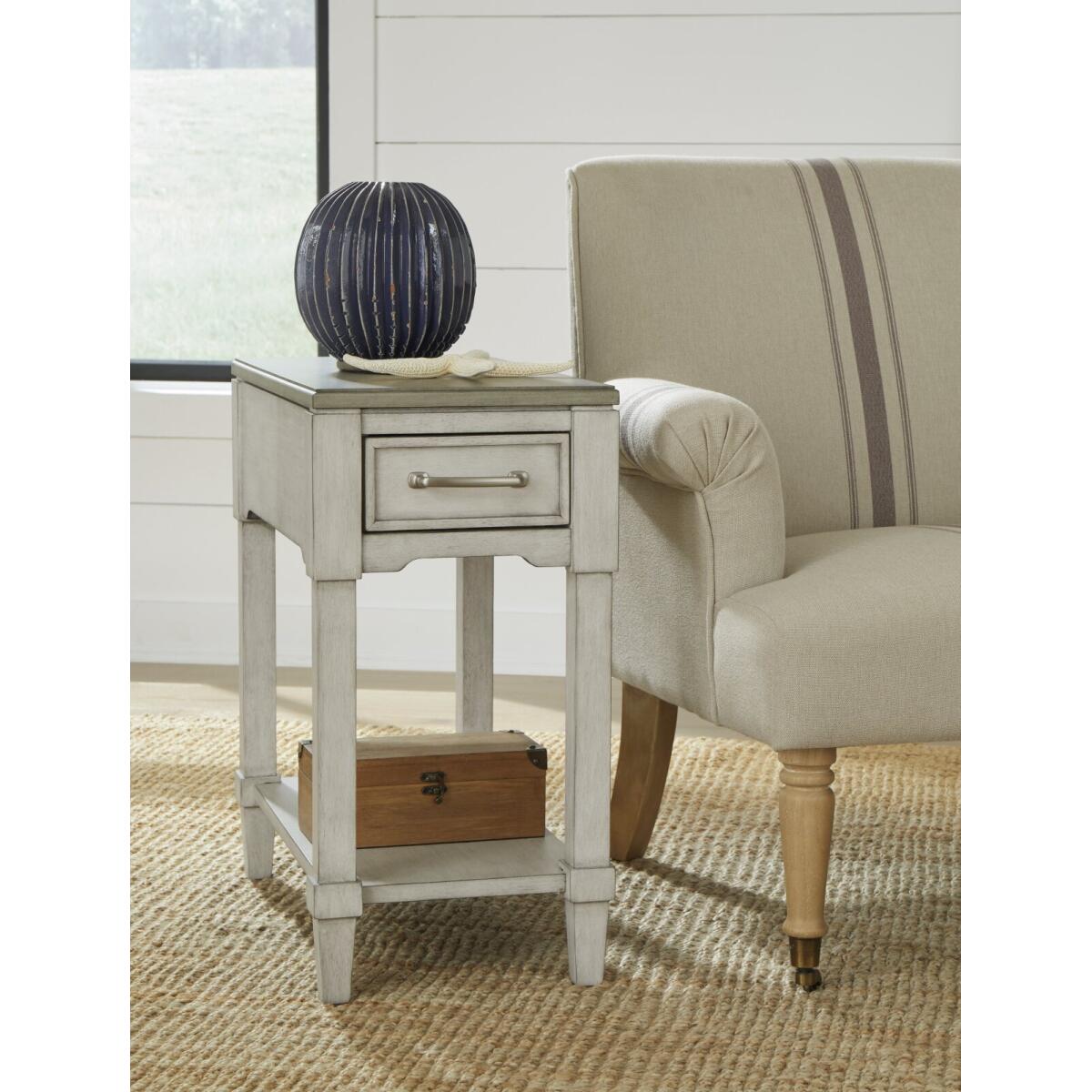 Surfside Chairside Table Surfside Chairside Table - Image 1