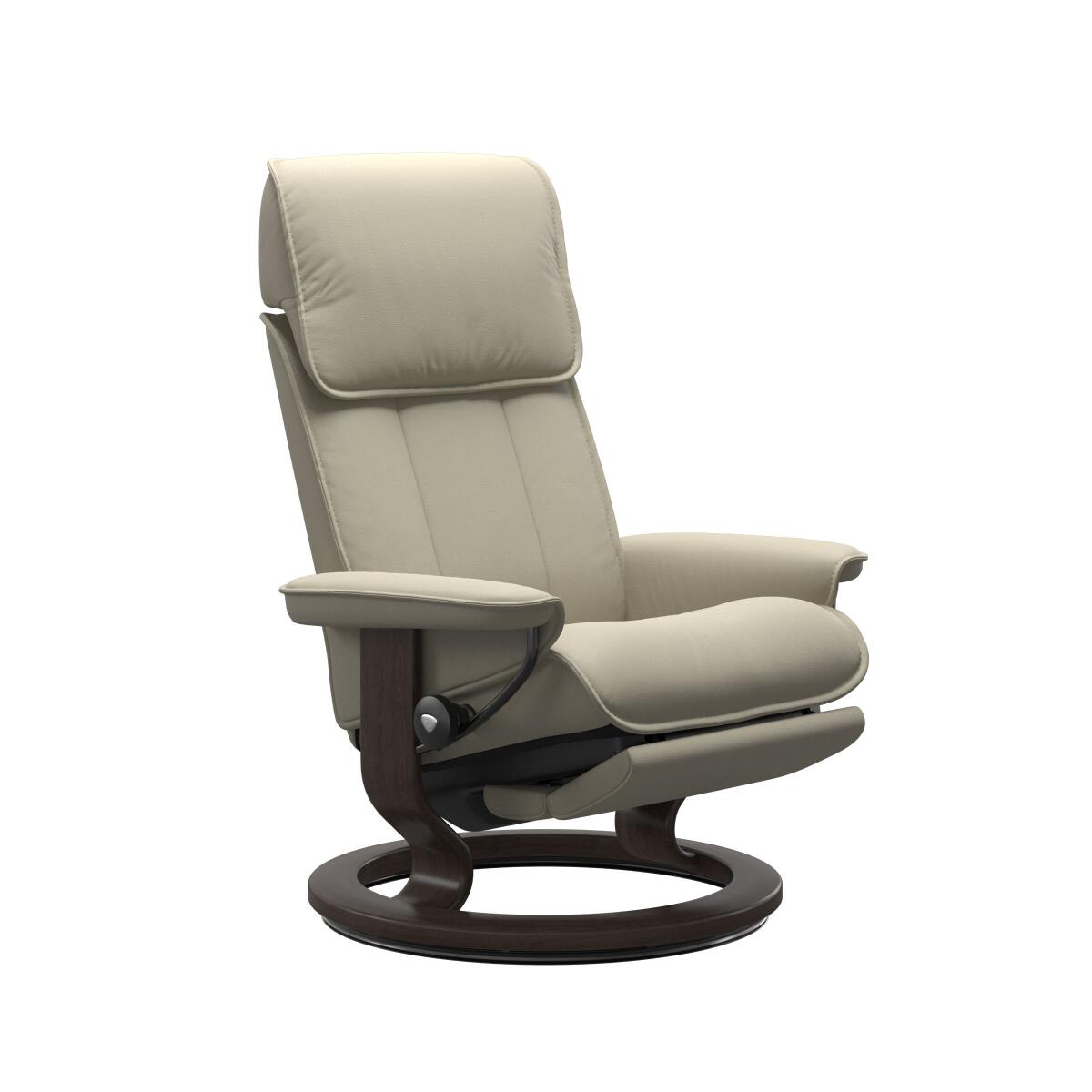 12e7d80c65aa947801fbe9f87b778265 Stressless® Admiral (M) Classic Base Recliner with Power - Image 1