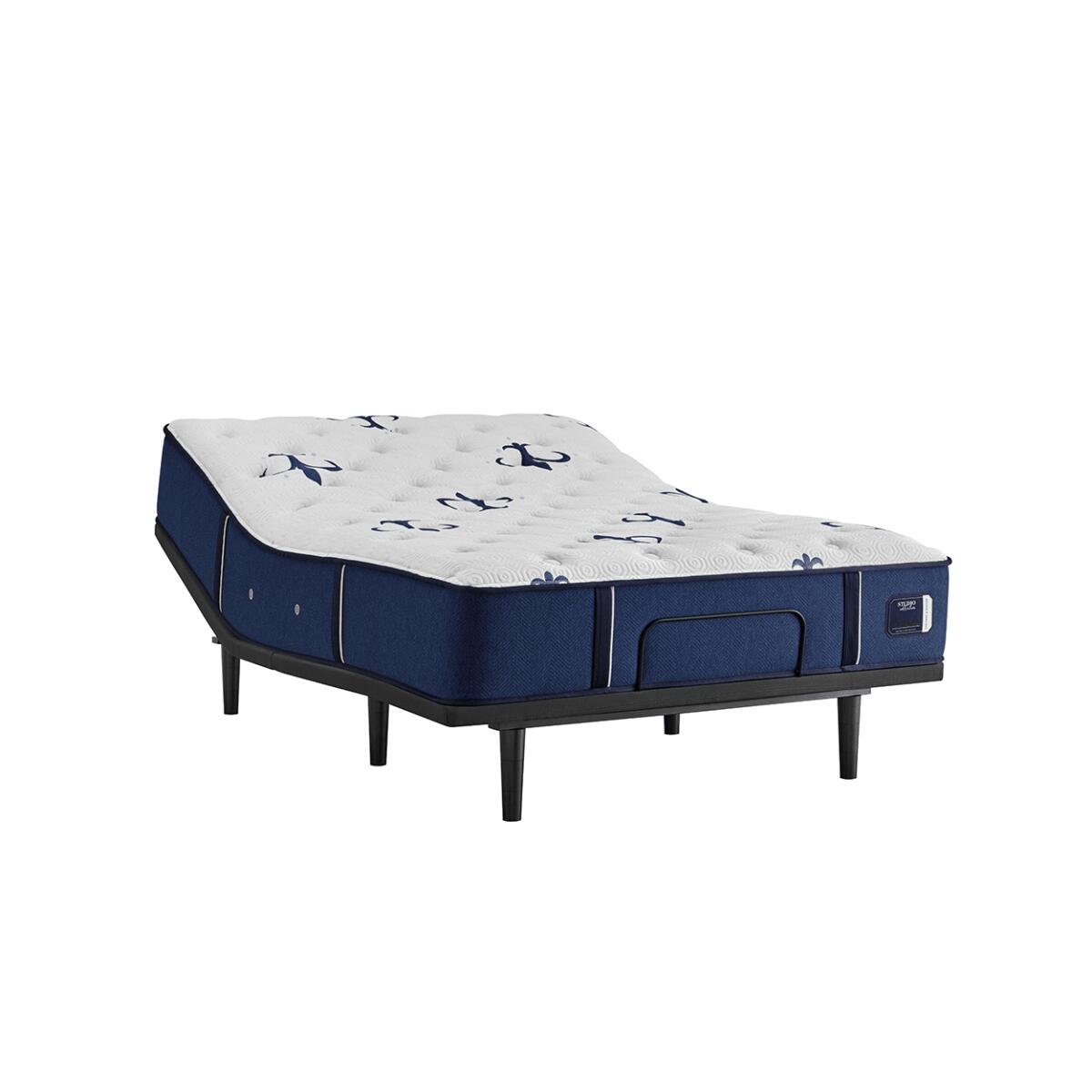 Stearns & Foster Studio Medium Tight Top Mattress Stearns & Foster Studio Medium Tight Top Mattress - Image 1