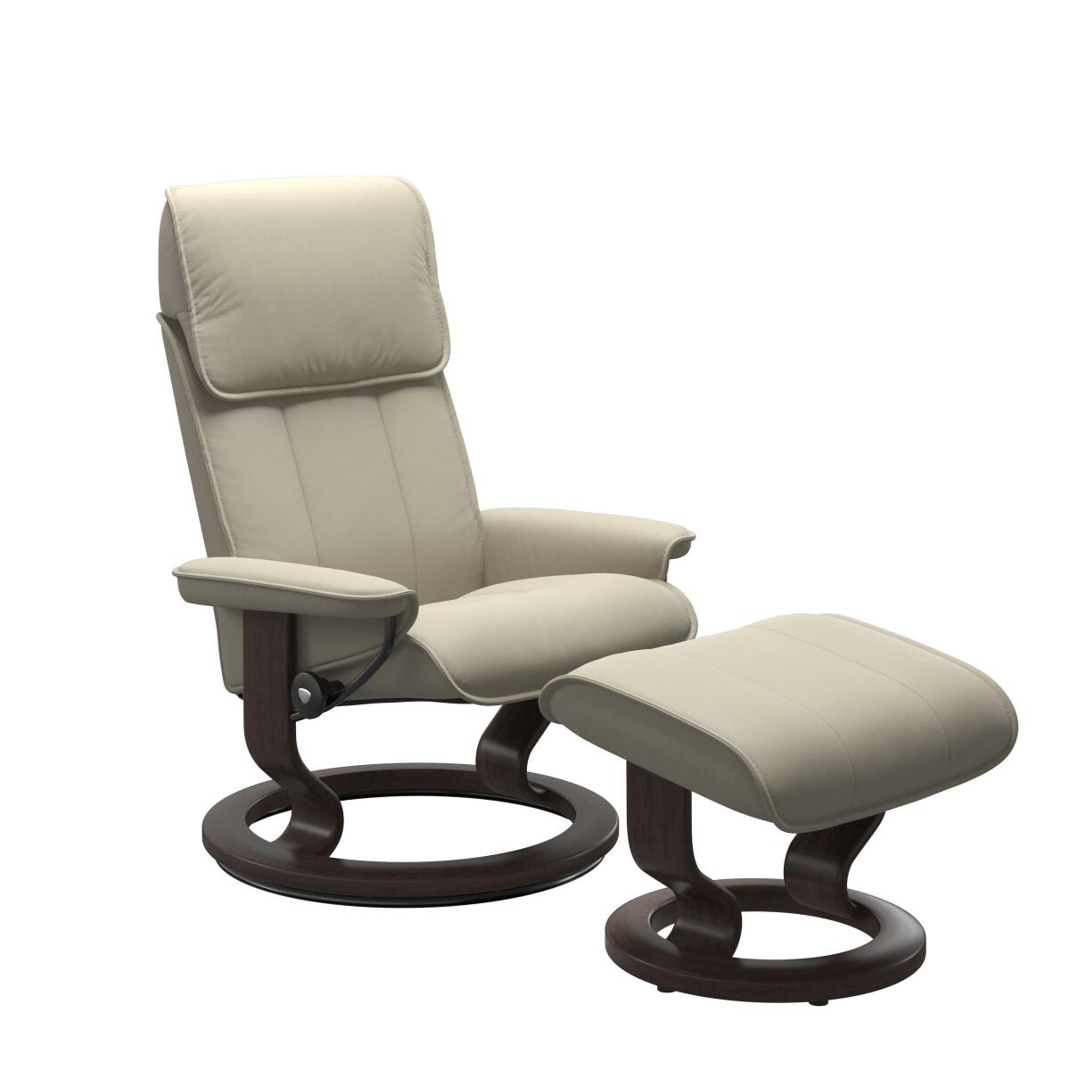 fd5376e2505a0b1eaf5c64e8b7a5cef4 Stressless® Admiral (L) Classic Base Recliner with Ottoman - Image 1