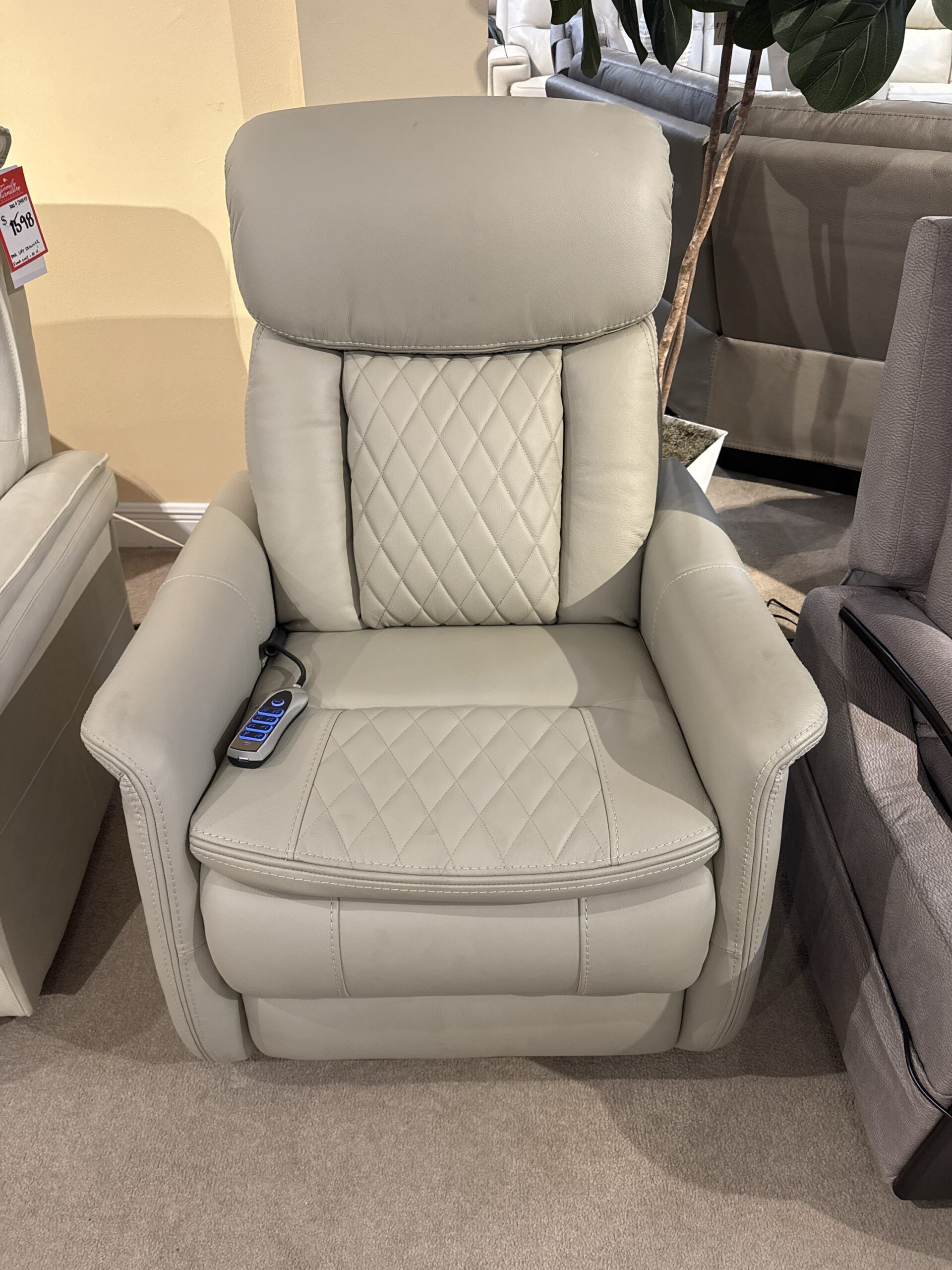 9ed17497-20ff-4dde-884e-979035ed79cc-8193-000002120d49f0cb_file Triple Power Lift Recliner - Image 1