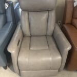 Power Recliner w/ Heating and Cooling